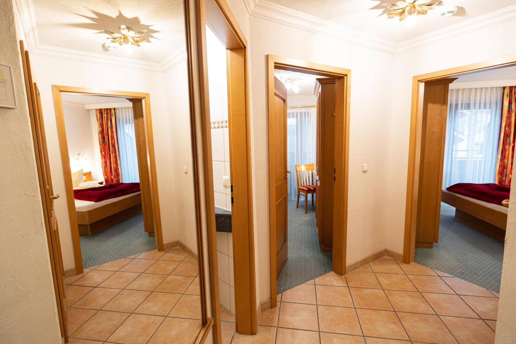 Haller'S Posthotel Riezlern Exterior foto